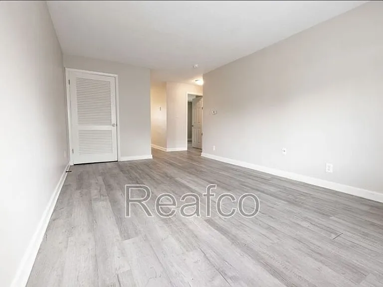 210 S Wayne Ave #4 — Photo 12