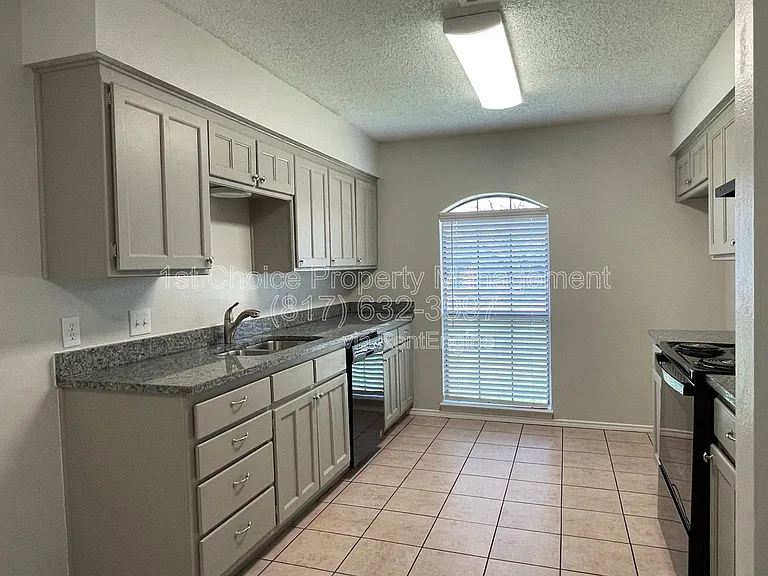 459 Little Valley Ct — Photo 9