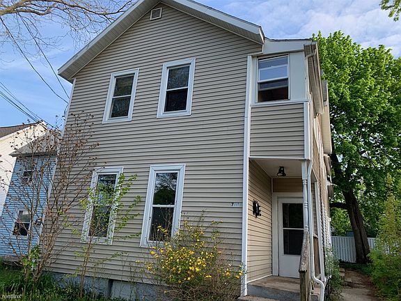 2nd image of 751 Veto St NW