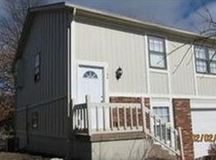 1134 E Johnston St, Olathe, KS 66061