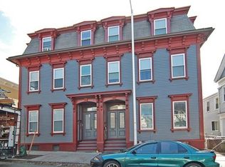 122 Otis St APT 2, Cambridge, MA 02141