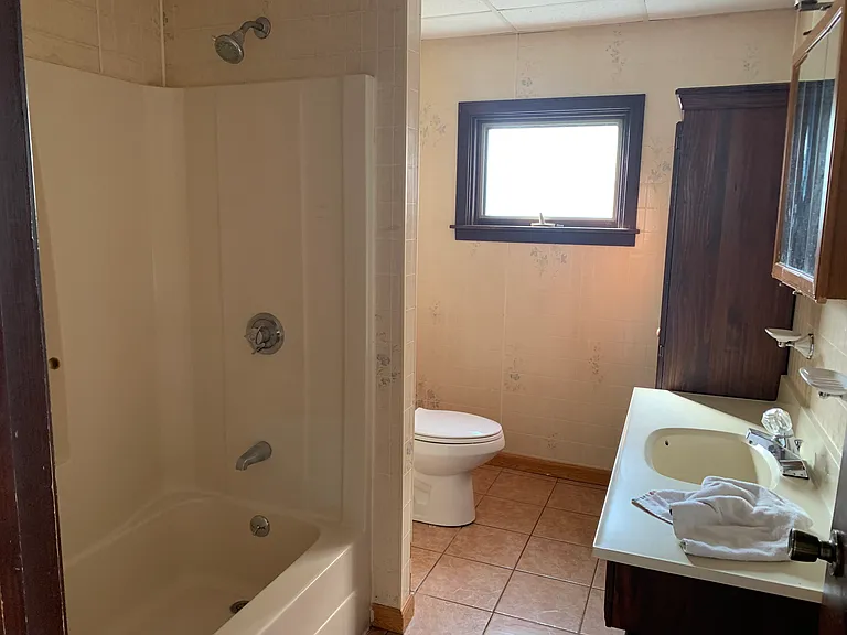 355 Field St #2 — Photo 10