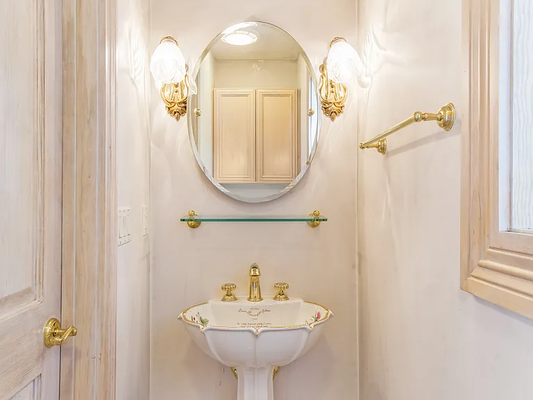 2438 Juniper Hill Dr — Photo 9