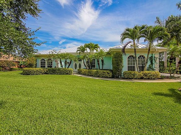 2nd image of 10327 SW Whooping Crane Way