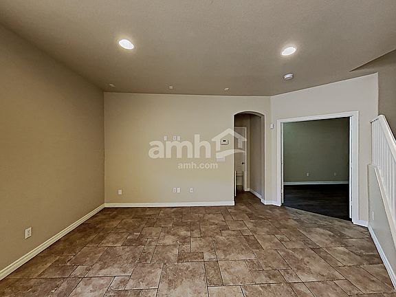 5th image of 7195 Childers Ave