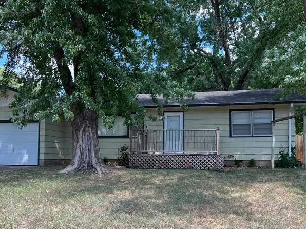 1010 Shelden St, El Dorado, KS 67042