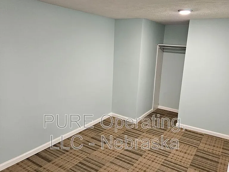 3901 Curtis Ave — Photo 22