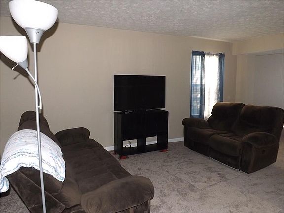 5th image of 8455 Gainesville Dr