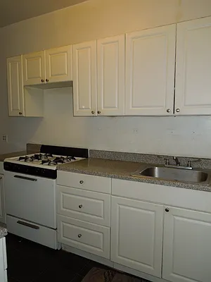 Rented by Marjorie Thompson, LREB | media 4