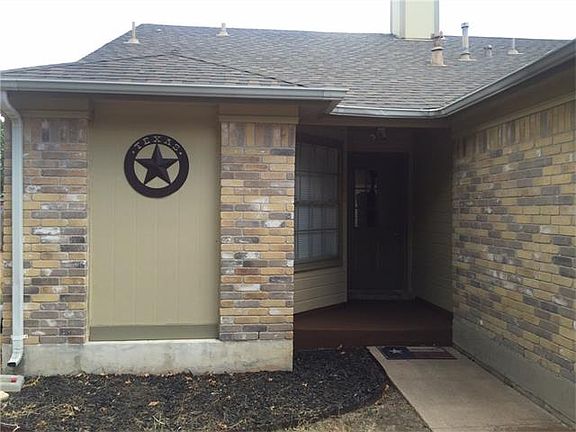4th image of 1422 Dove Hill Dr