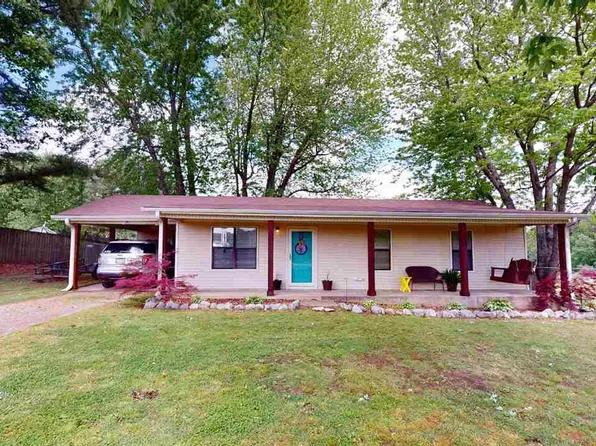 3566 McCullough Chapel Rd, Dyersburg, TN 38024