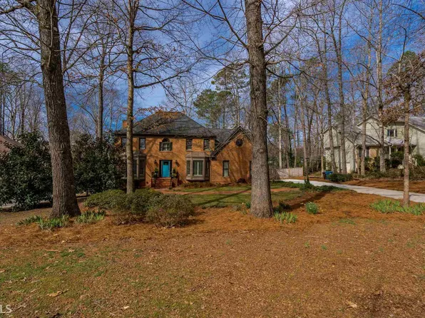 12060 N Hickory Trce, Alpharetta, GA 30004
