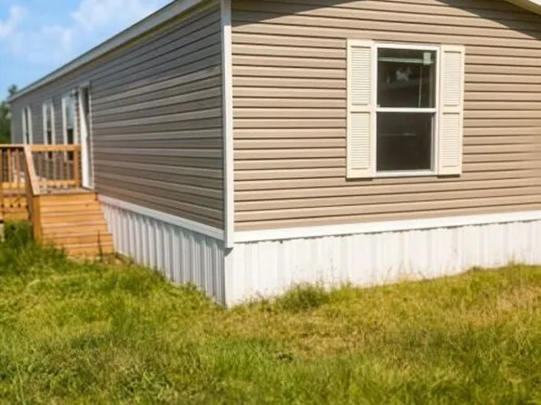 120 Joseph Dr, Raeford, NC 28376