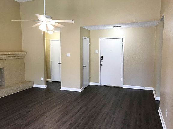 5th image of 2409 Brushwood Ln