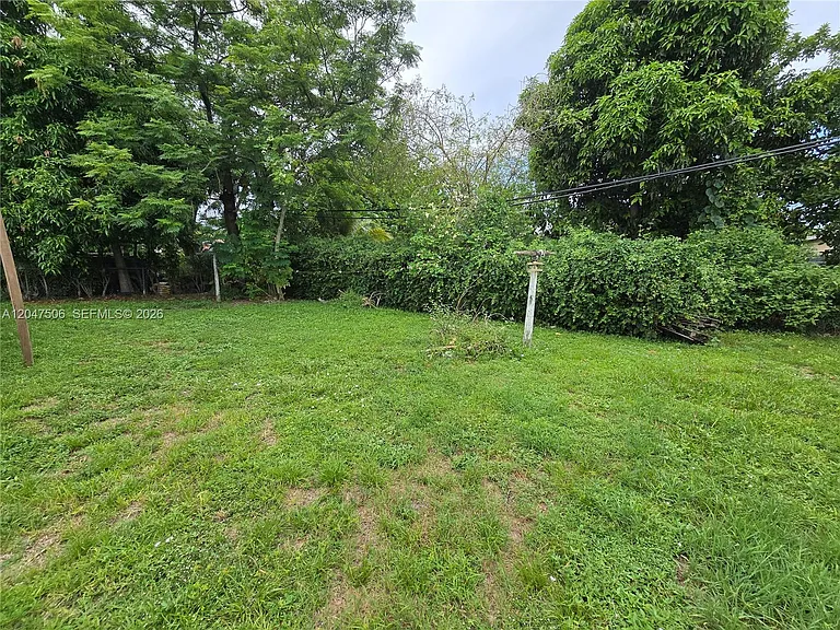 14901 NW 9th Ct — Photo 41