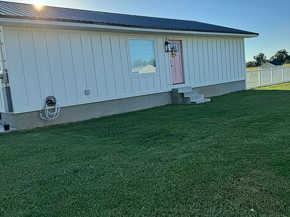 471 Bobby Hall Rd