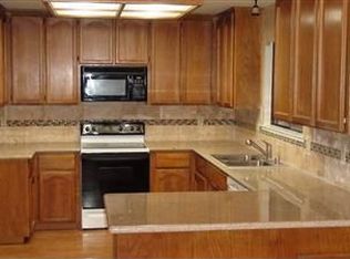 220 Willow Creek Dr, Folsom, CA
