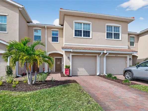 2821 Citrus ST, NAPLES, FL 34120