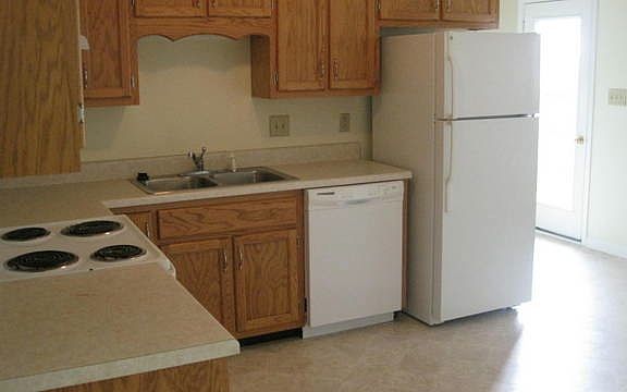 5th image of 2645 Del Ray Dr