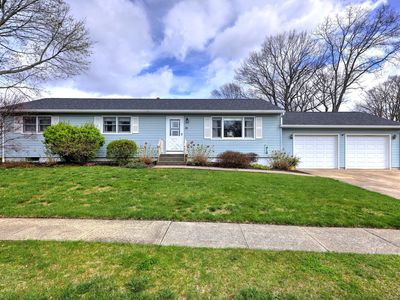 23 Robin Road, West Haven, CT, 06516