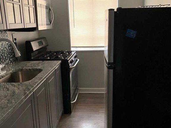 5th image of 2400 Good Hope Rd SE APT 104