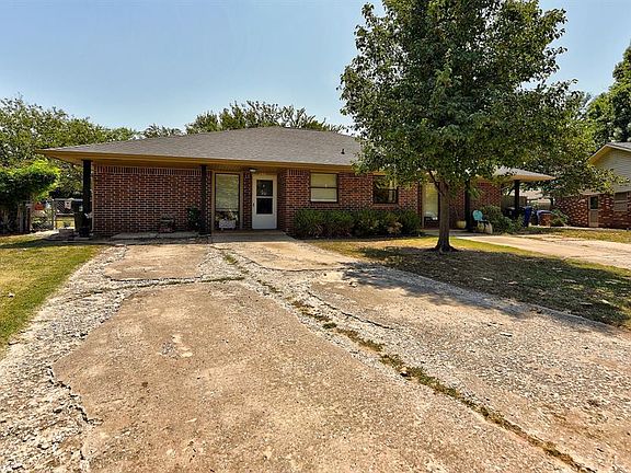 2nd image of 404 Vicksburg Ct #406