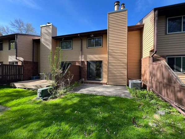 4801 Spring Cir, Minnetonka, MN 55345