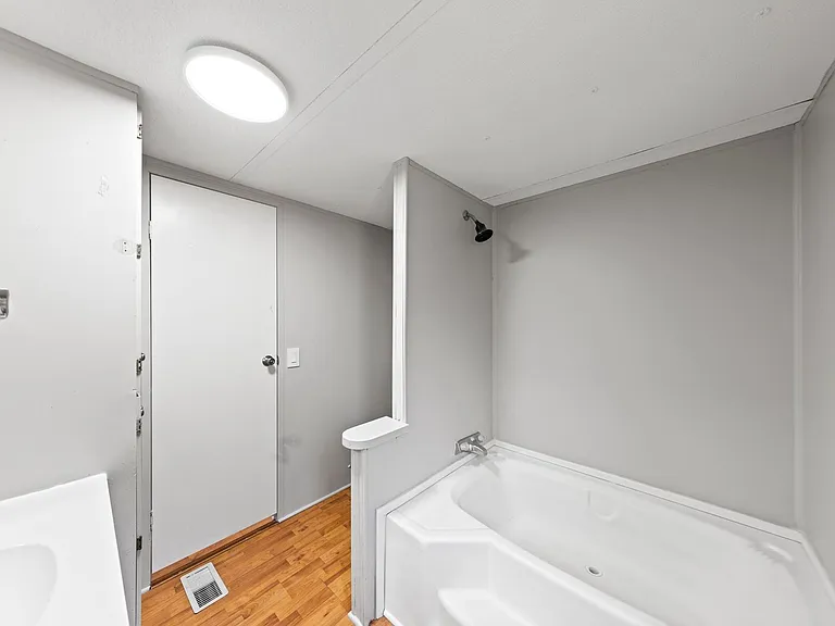 698 Persimmon St — Photo 20