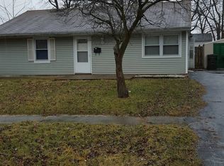 504 S Sunrise Dr, Urbana, IL 61802