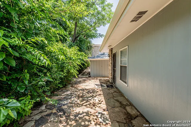 2 bed, 2.0 bath, 1080 sqft, $1,450 — Photo 3