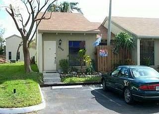 1st image of 2052 SW 82nd Ave