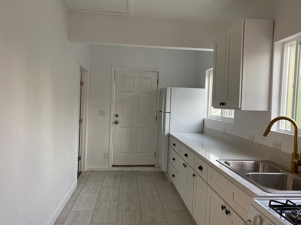 1st image of 4647 W 137th Pl #B