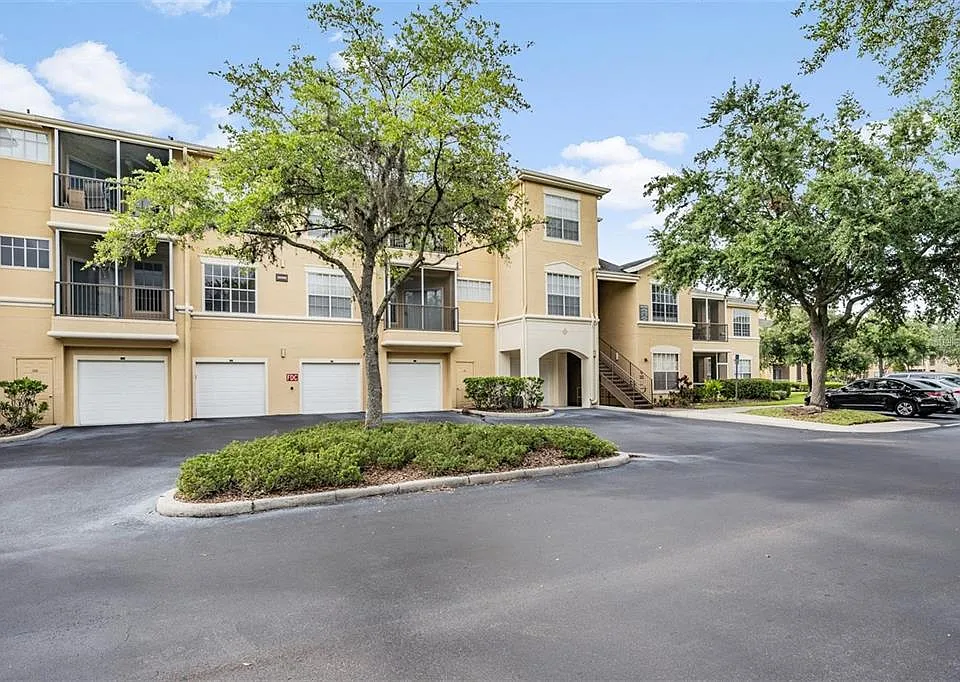 5125 Palm Springs Blvd #8203