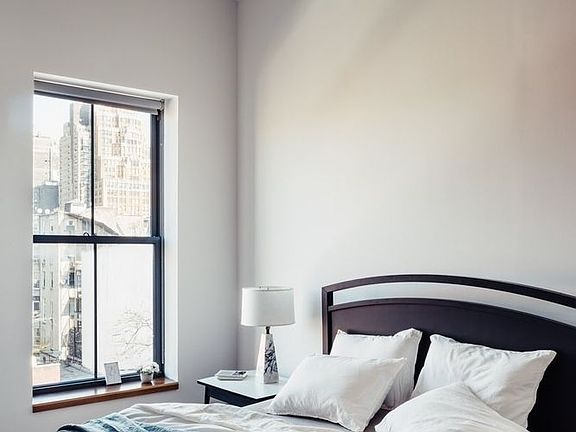 5th image of 164 Atlantic Ave APT 4A