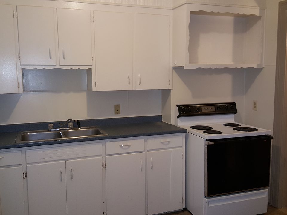 2nd image of 56 Elmhurst St