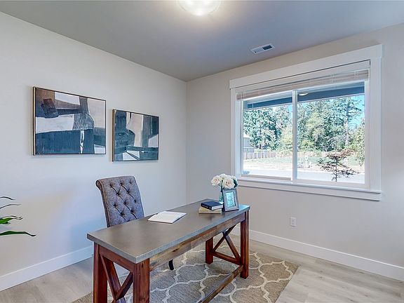 3rd image of 12228 146th Street Ct E