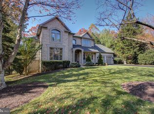12046 Creekbend Dr, Reston, VA 20194
