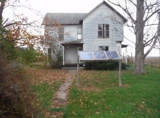 157 N 14th Rd, Lostant, IL 61334