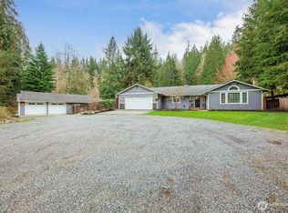 5620 Robe Menzel Rd, Granite Falls, WA 98252