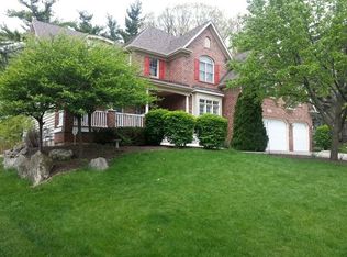 2319 Fleetwood Ct, Naperville, IL 60565