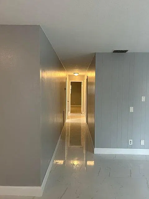 3 bed, 2.0 bath, 2832 sqft, $3,200 — Photo 2
