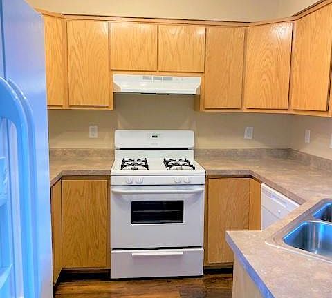 3rd image of 342 Valle Bonita Dr