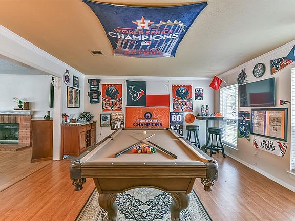 5th image of 4223 Stoney View Dr