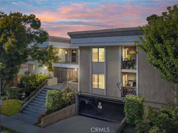 3425 E 15th St Unit 18D, Long Beach, CA 90804