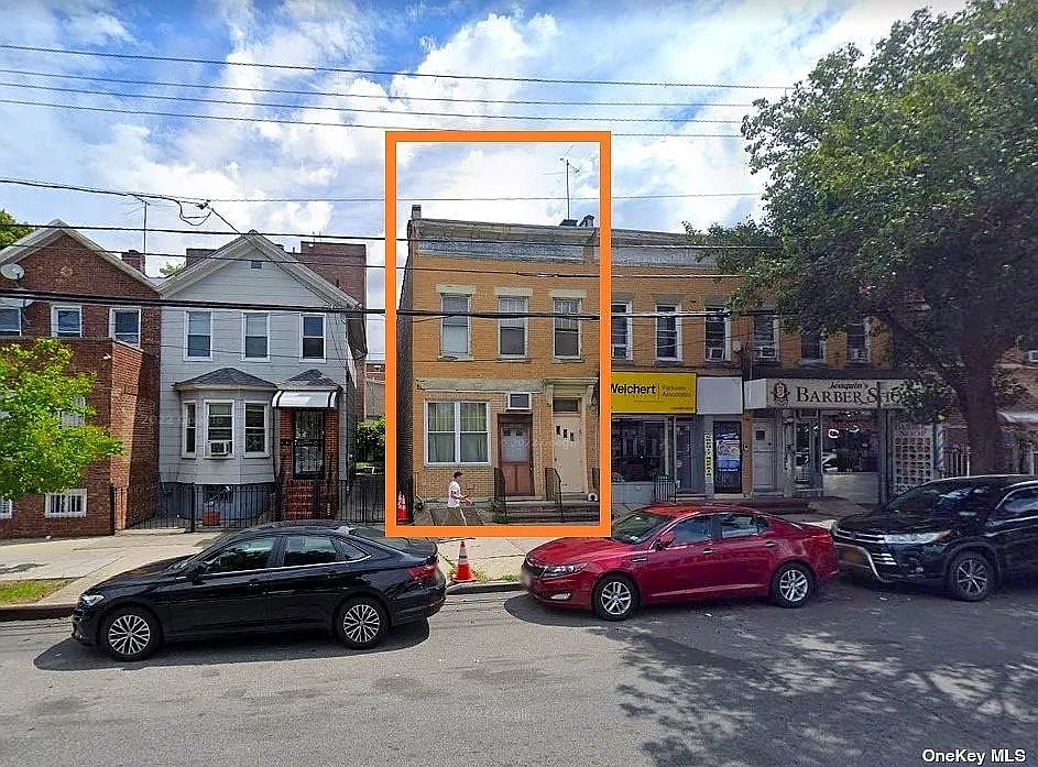 1st image of 5005 108th St