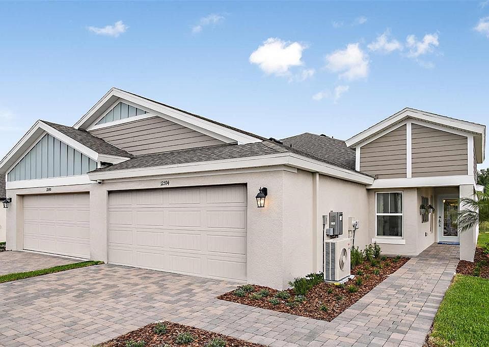 1st image of 12581 Oak Hill Way