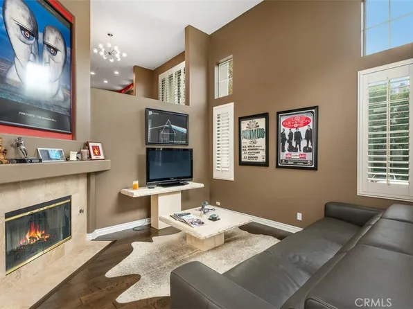 13517 Cobblestone Ln, Westminster, CA 92683