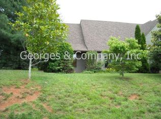 4736 Amber Ridge Ct, Charlottesville, VA 22901
