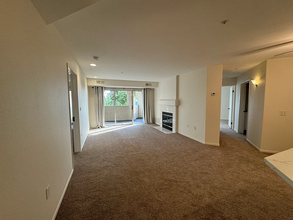 11175 Affinity Ct