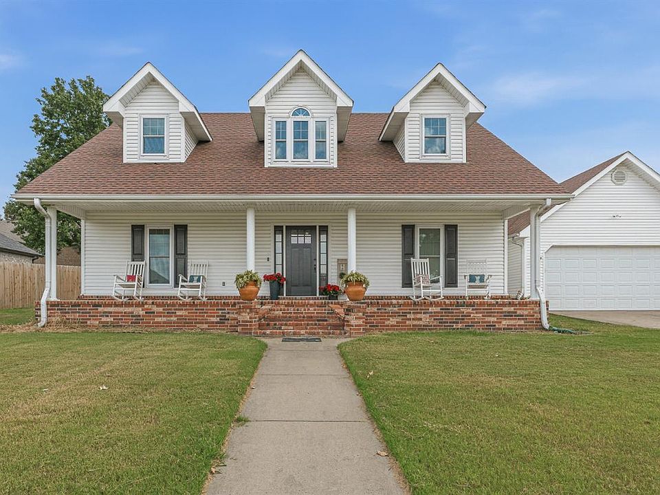 1st image of 1201 Kirkwood Dr